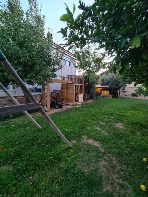 Semelia'S Guest House Spáta Екстериор снимка